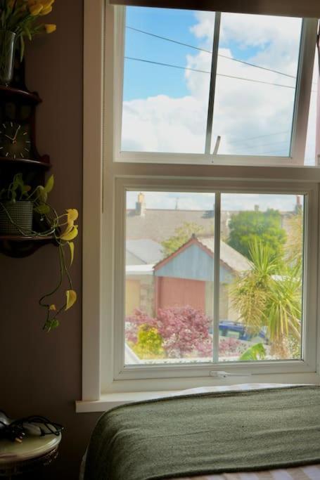 Peaceful & Tranquil Cottage With Private Terrace At 'The Pink House' Falmouth Exterior foto